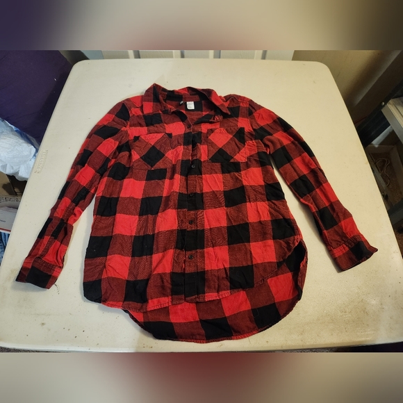 Flannel shirt - Picture 1 of 4